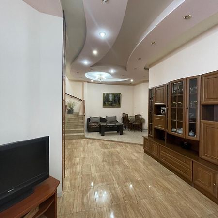 Apartment #1 In The City Center Erivan Dış mekan fotoğraf
